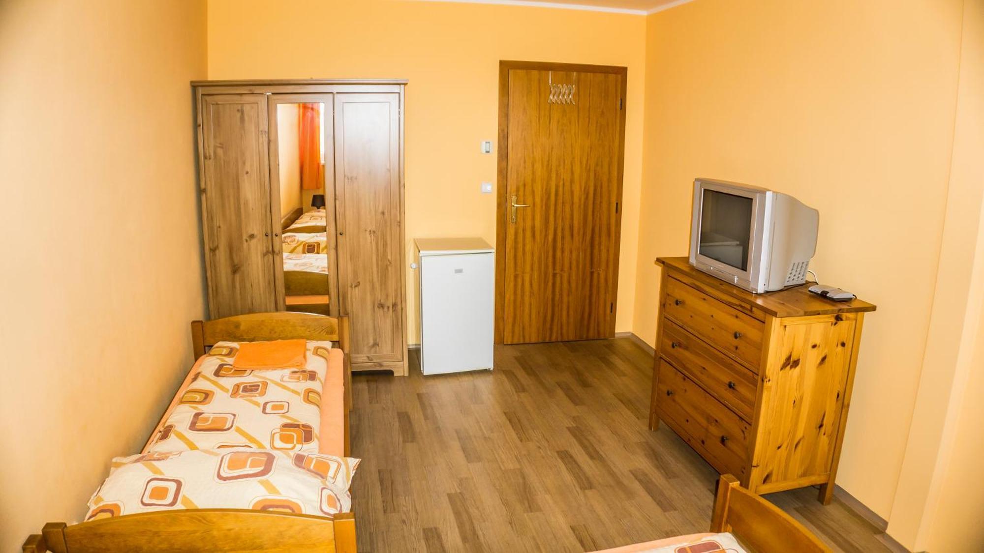 Penzion S Restauraci Na Furhaple Sakvice Luaran gambar